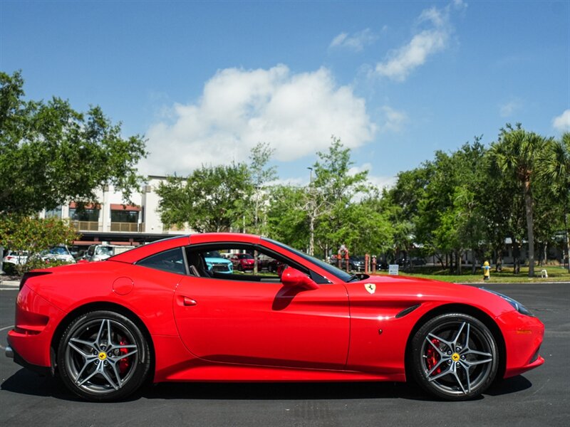 2015 Ferrari California T   - Photo 78 - Bonita Springs, FL 34134