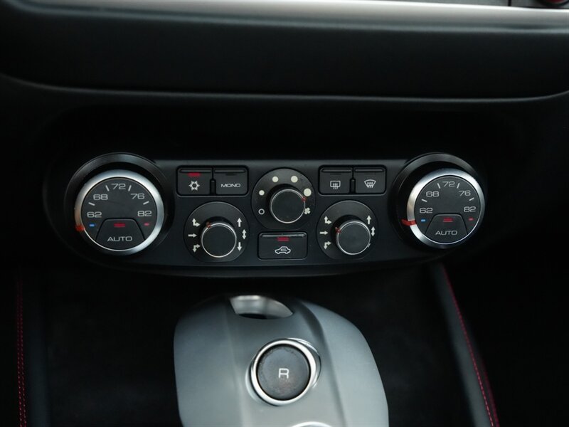 2015 Ferrari California T   - Photo 20 - Bonita Springs, FL 34134