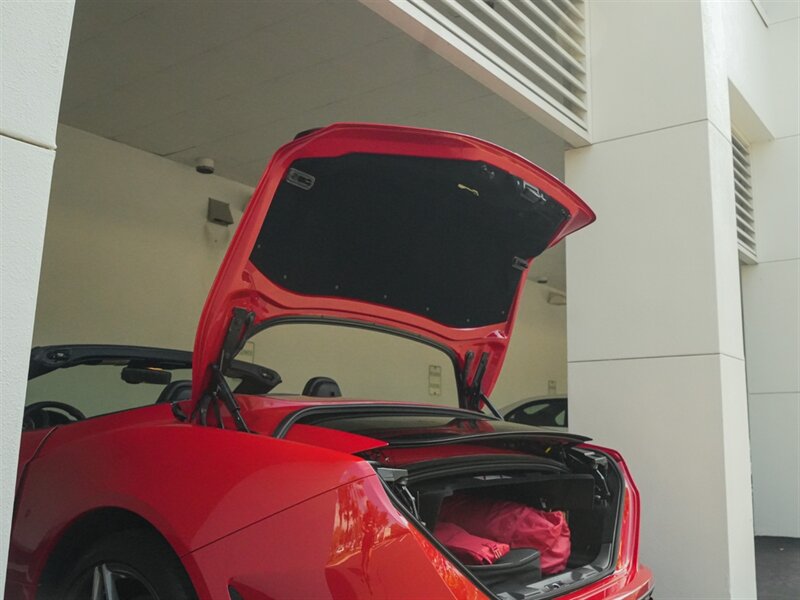 2015 Ferrari California T   - Photo 48 - Bonita Springs, FL 34134