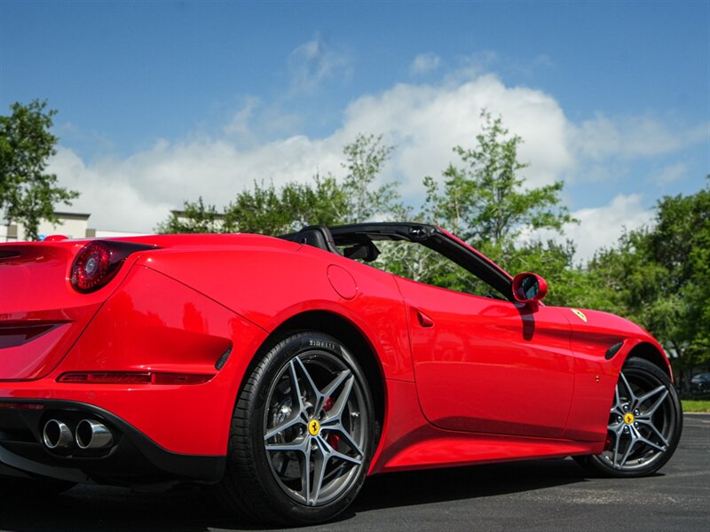 2015 Ferrari California T   - Photo 67 - Bonita Springs, FL 34134