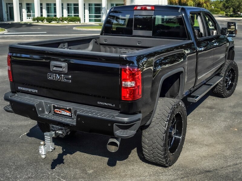 2019 GMC Sierra 2500 Denali - Photo 40 - Bonita Springs, FL 34134