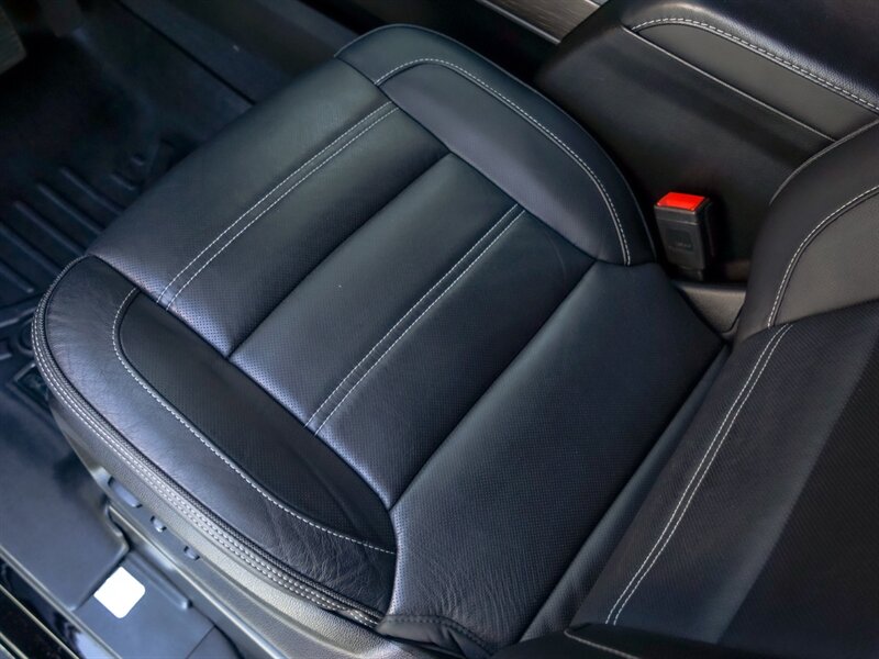 2019 GMC Sierra 2500 Denali - Photo 19 - Bonita Springs, FL 34134