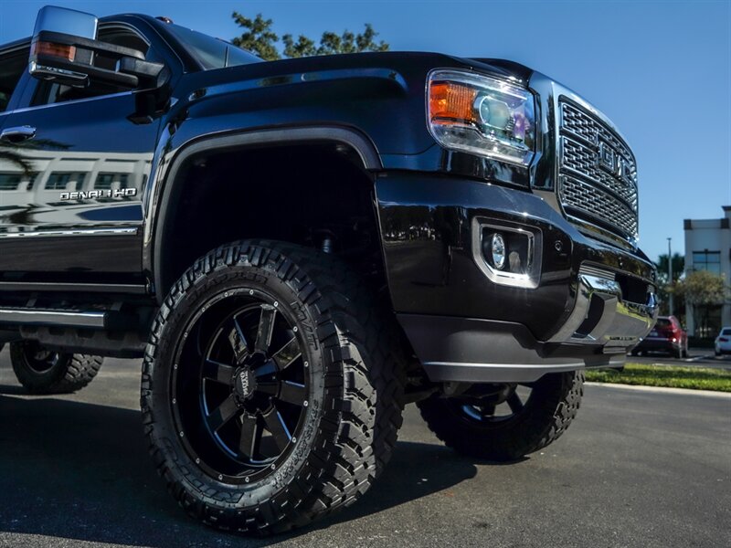 2019 GMC Sierra 2500 Denali   - Photo 3 - Bonita Springs, FL 34134