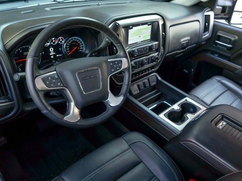 2019 GMC Sierra 2500 Denali   - Photo 2 - Bonita Springs, FL 34134