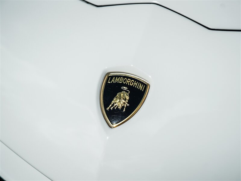 2016 Lamborghini Aventador LP 750-4 SV - Photo 40 - Bonita Springs, FL 34134