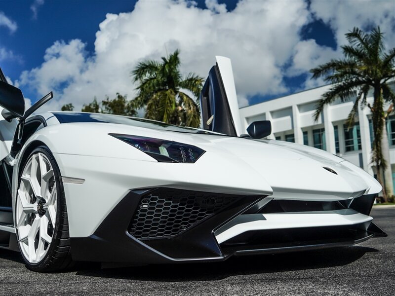 2016 Lamborghini Aventador LP 750-4 SV   - Photo 3 - Bonita Springs, FL 34134