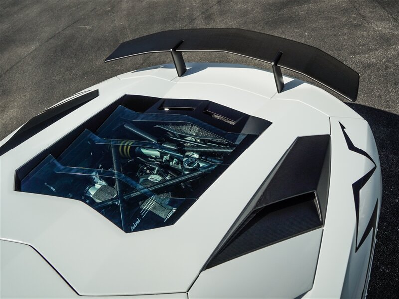 2016 Lamborghini Aventador LP 750-4 SV - Photo 10 - Bonita Springs, FL 34134