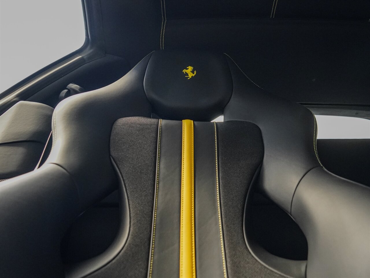 2020 Ferrari 488 Pista   - Photo 35 - Bonita Springs, FL 34134