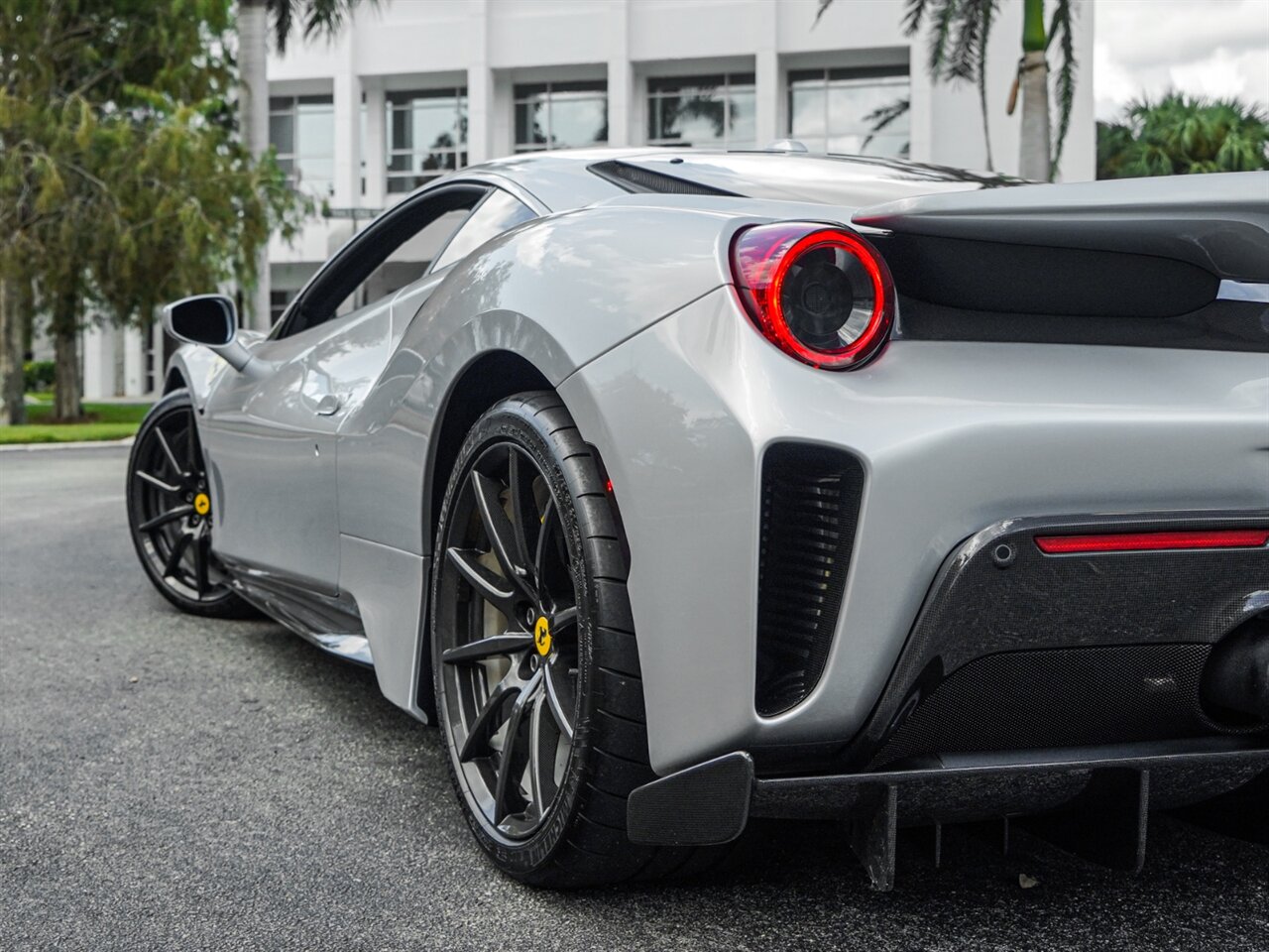 2020 Ferrari 488 Pista   - Photo 53 - Bonita Springs, FL 34134