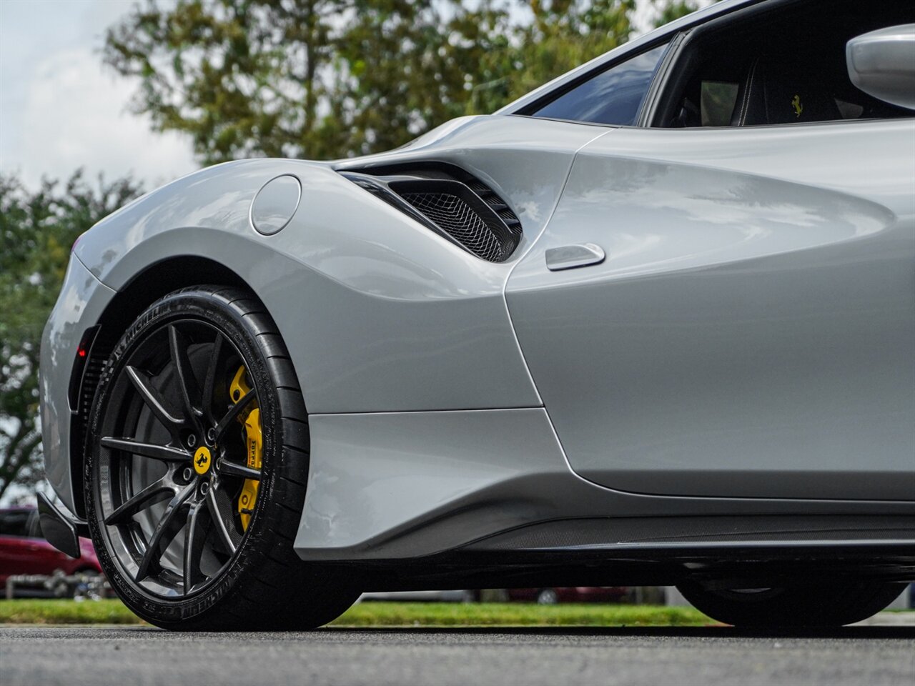 2020 Ferrari 488 Pista   - Photo 75 - Bonita Springs, FL 34134