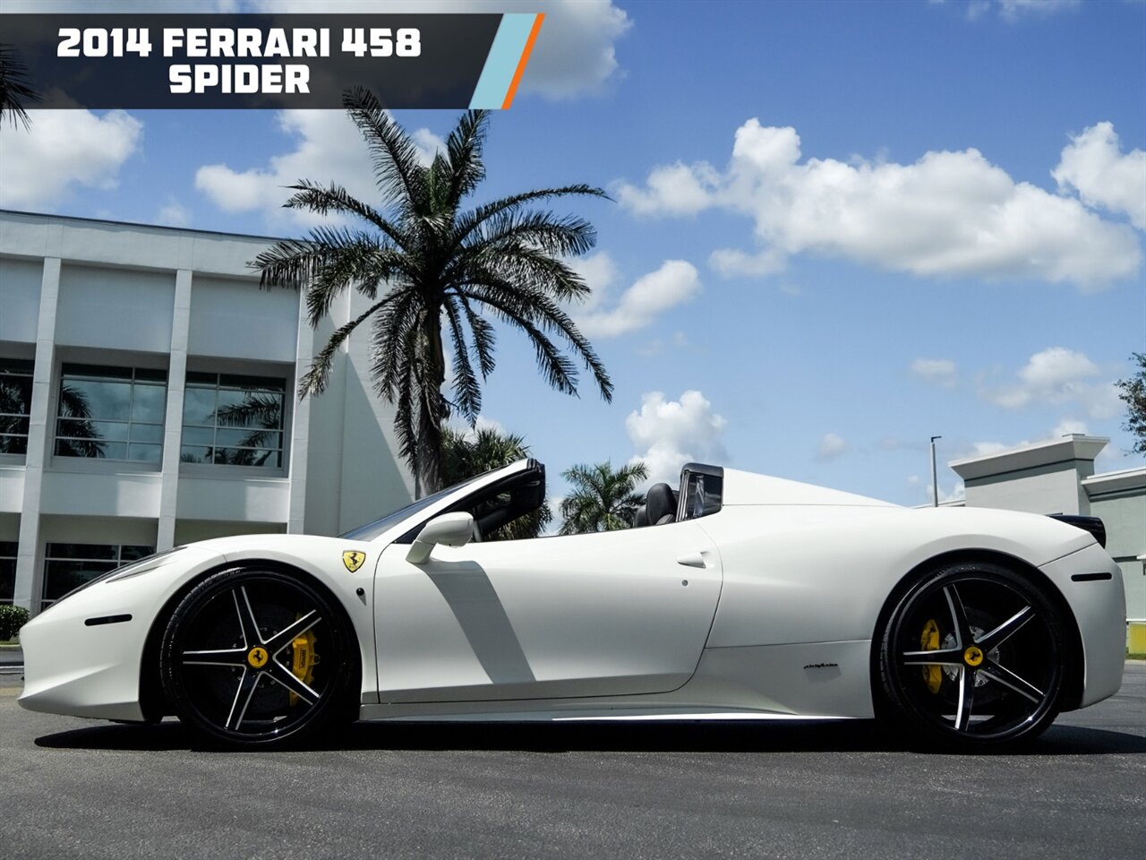 2014 Ferrari 458 Spider   - Photo 29 - Bonita Springs, FL 34134