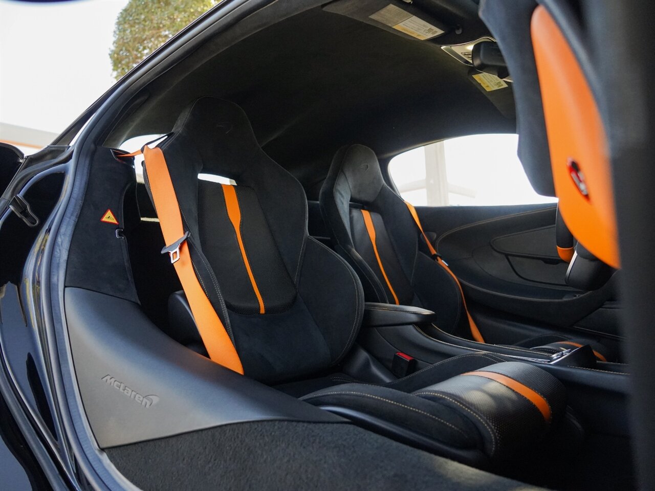 2019 McLaren 570S   - Photo 29 - Bonita Springs, FL 34134