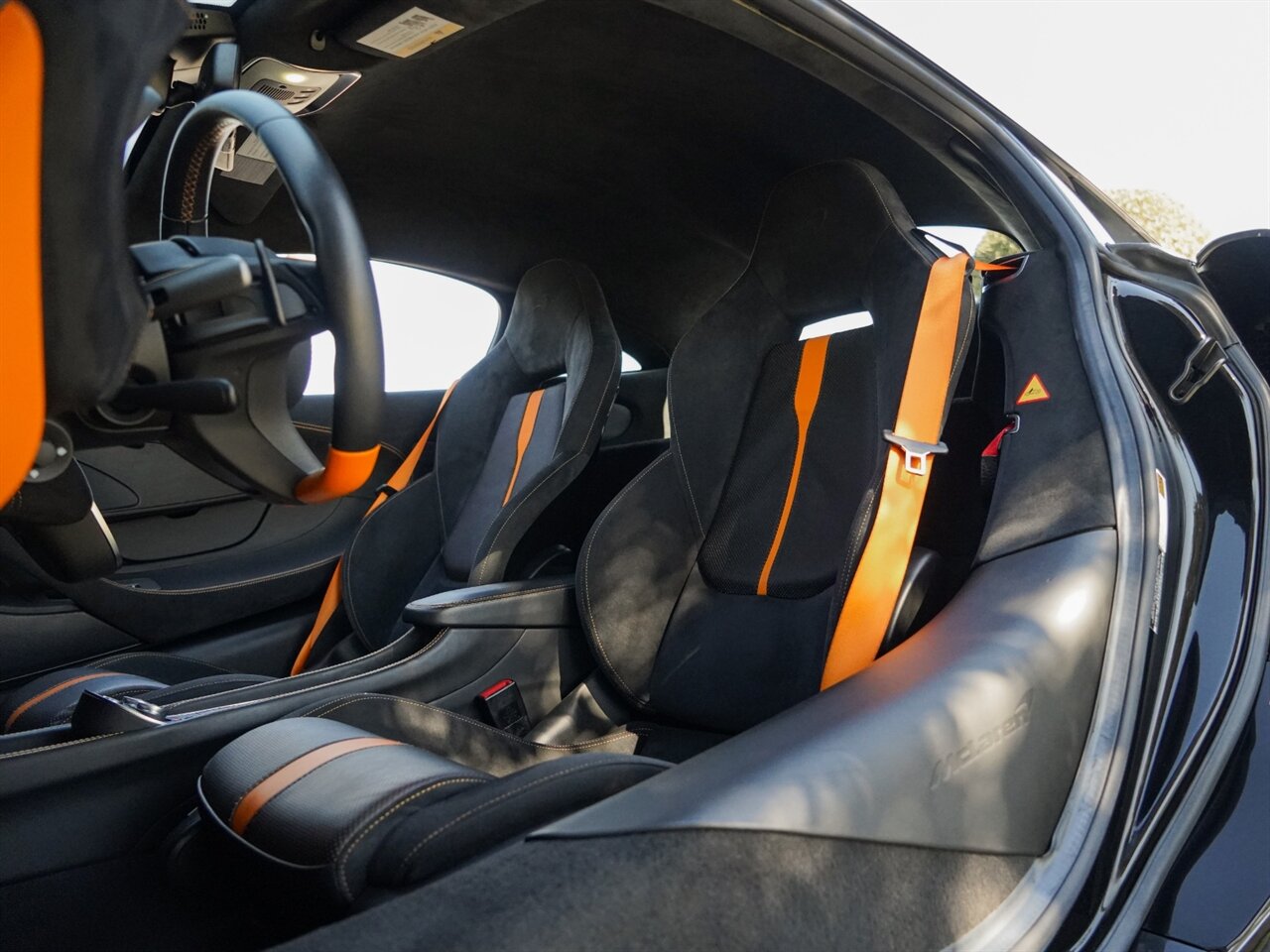 2019 McLaren 570S   - Photo 22 - Bonita Springs, FL 34134