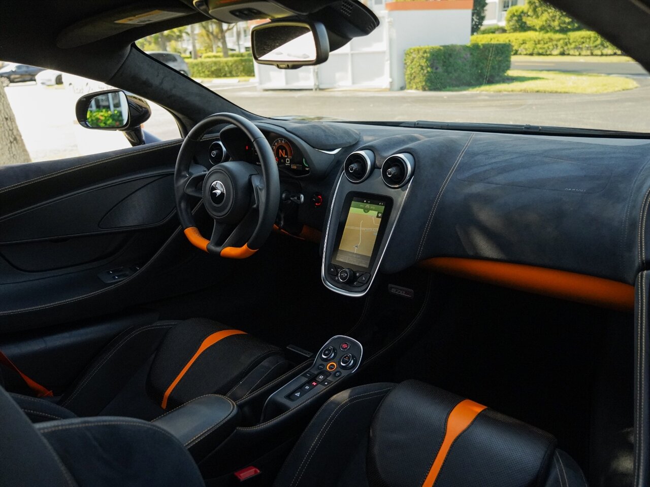 2019 McLaren 570S   - Photo 27 - Bonita Springs, FL 34134