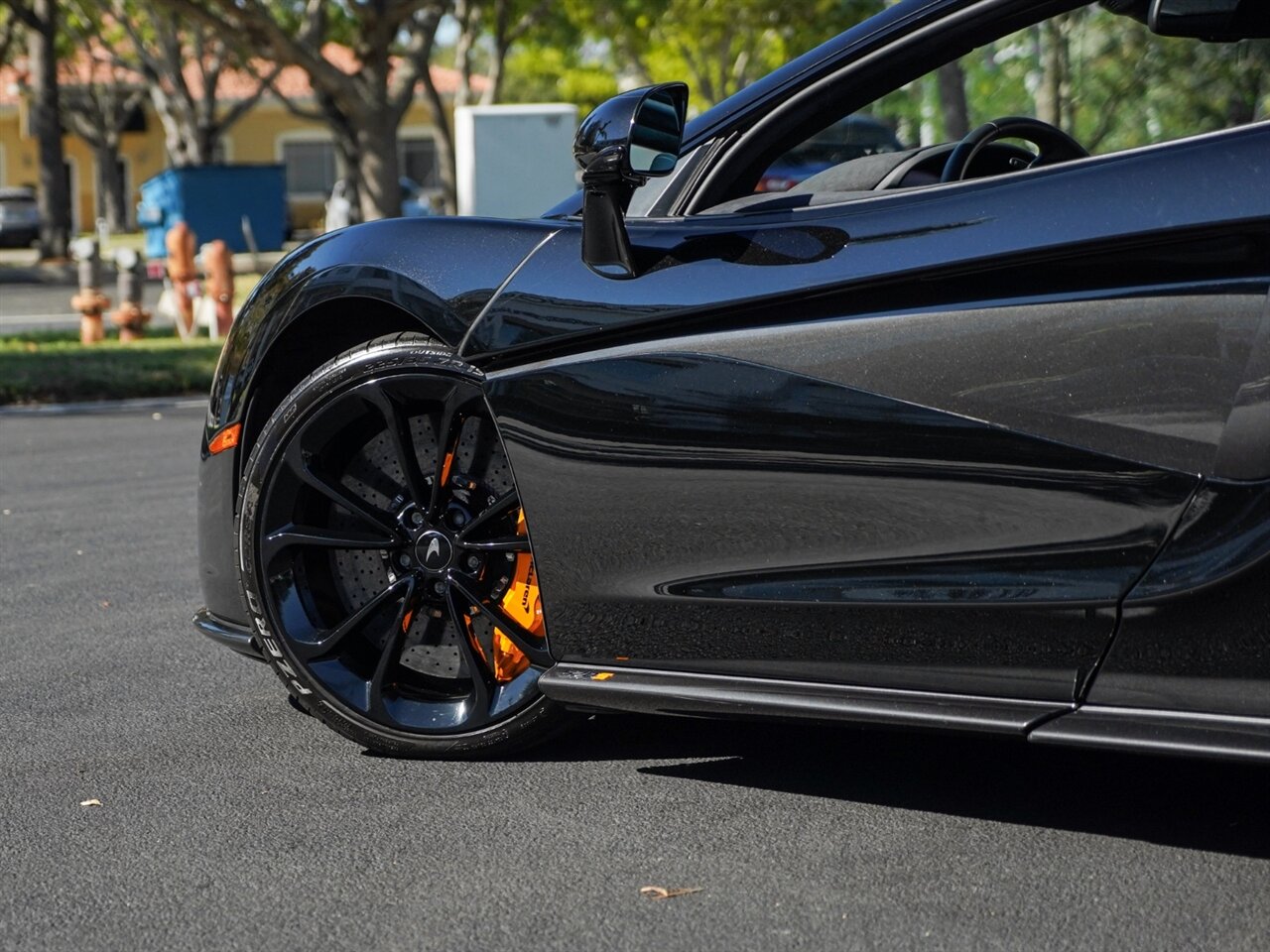 2019 McLaren 570S   - Photo 44 - Bonita Springs, FL 34134