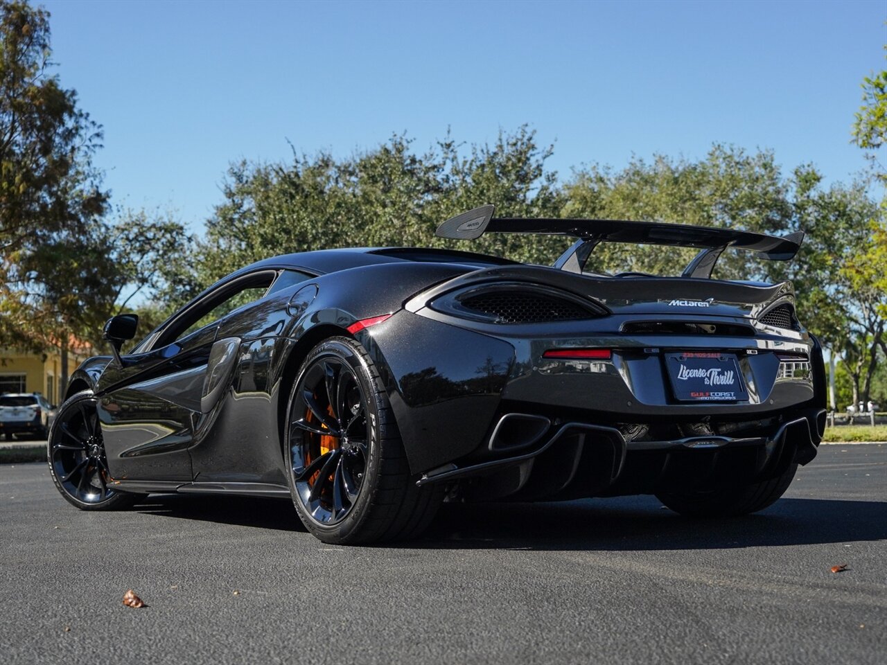 2019 McLaren 570S   - Photo 43 - Bonita Springs, FL 34134