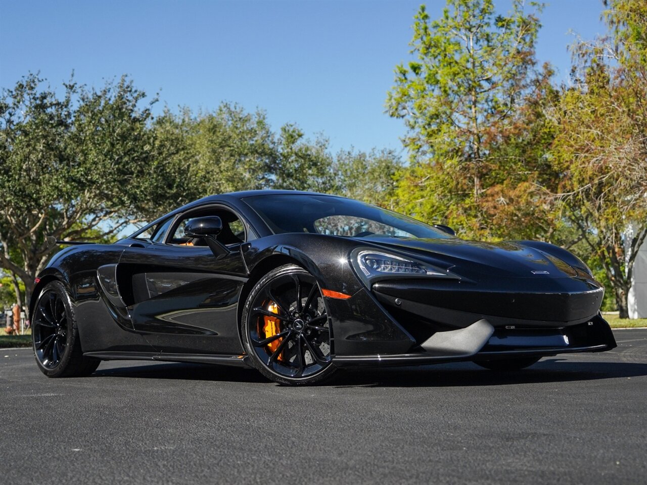 2019 McLaren 570S   - Photo 69 - Bonita Springs, FL 34134