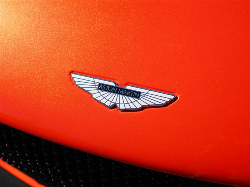 2023 Aston Martin DBS 770 Ultimate   - Photo 4 - Bonita Springs, FL 34134