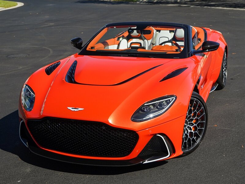 2023 Aston Martin DBS 770 Ultimate   - Photo 9 - Bonita Springs, FL 34134