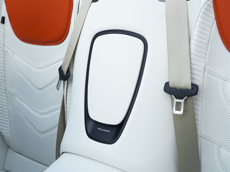 2023 Aston Martin DBS 770 Ultimate   - Photo 27 - Bonita Springs, FL 34134