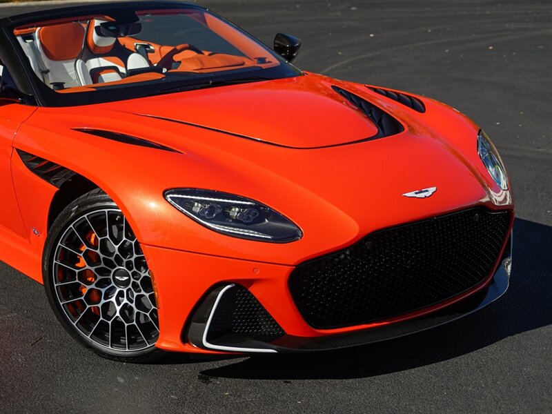 2023 Aston Martin DBS 770 Ultimate   - Photo 79 - Bonita Springs, FL 34134
