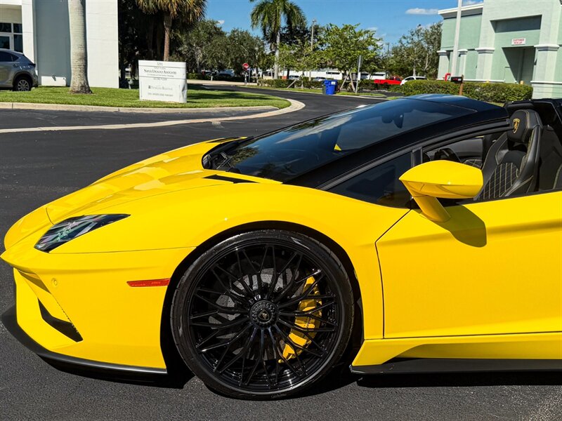 2018 Lamborghini Aventador LP 740-4 S - Photo 38 - Bonita Springs, FL 34134