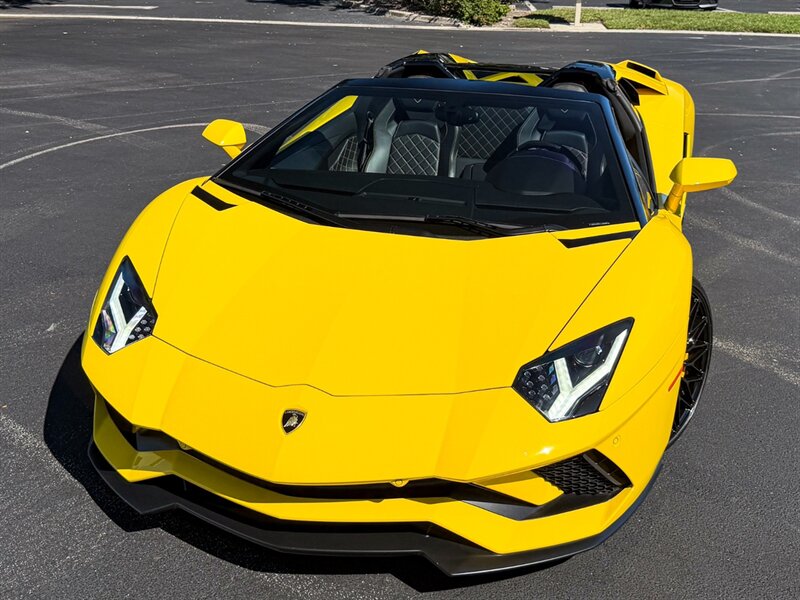 2018 Lamborghini Aventador LP 740-4 S - Photo 9 - Bonita Springs, FL 34134