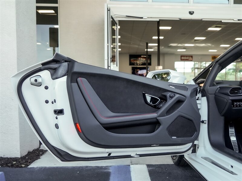 2021 Lamborghini Huracan LP 610-4 EVO Spyder - Photo 19 - Bonita Springs, FL 34134