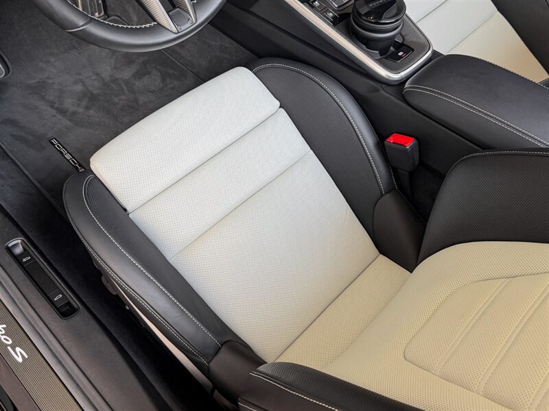 2024 Porsche 911 Turbo S   - Photo 22 - Bonita Springs, FL 34134