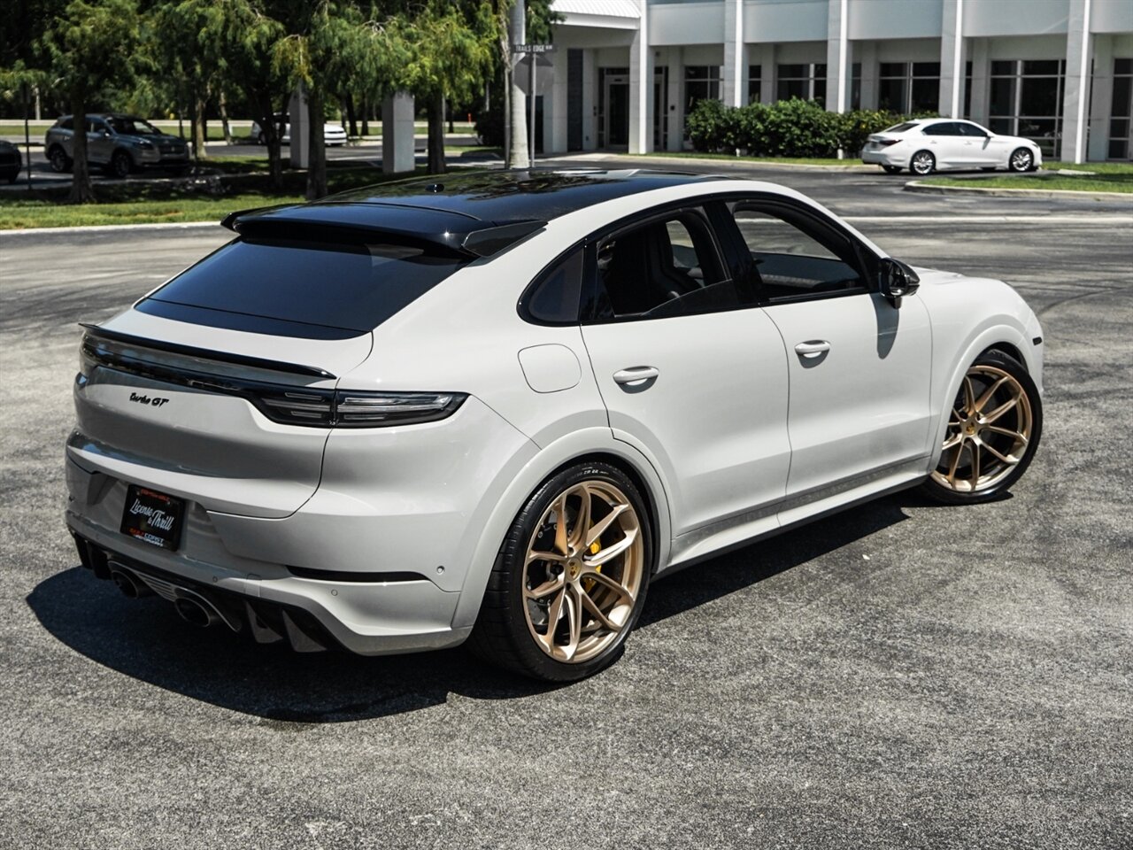 2022 Porsche Cayenne Turbo GT   - Photo 77 - Bonita Springs, FL 34134