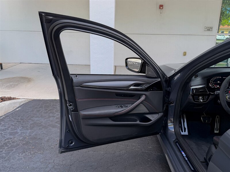 2022 BMW M5 CS   - Photo 21 - Bonita Springs, FL 34134