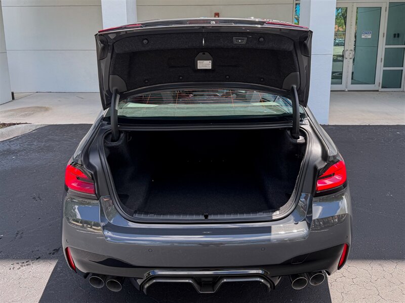 2022 BMW M5 CS   - Photo 42 - Bonita Springs, FL 34134