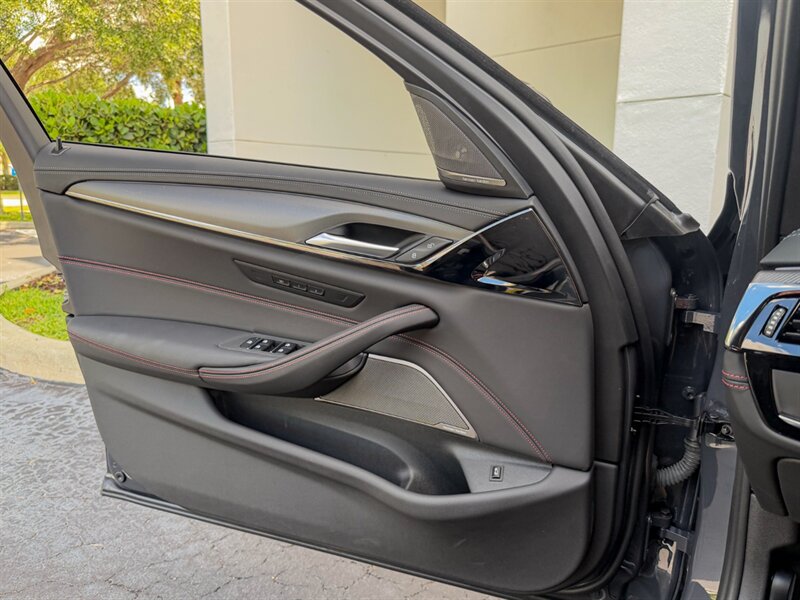 2022 BMW M5 CS   - Photo 22 - Bonita Springs, FL 34134