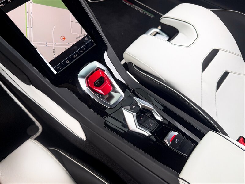 2021 Lamborghini Huracan EVO - Photo 18 - Bonita Springs, FL 34134