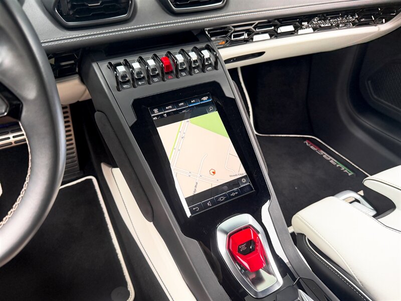 2021 Lamborghini Huracan EVO - Photo 17 - Bonita Springs, FL 34134