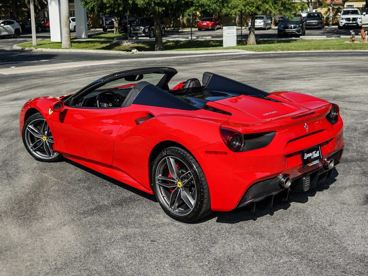 2019 Ferrari 488 Spider   - Photo 52 - Bonita Springs, FL 34134