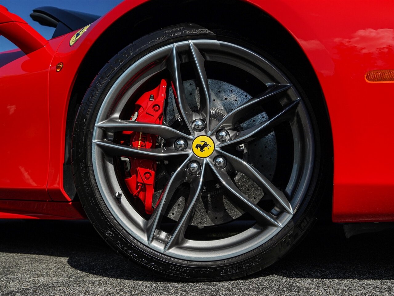 2019 Ferrari 488 Spider   - Photo 80 - Bonita Springs, FL 34134