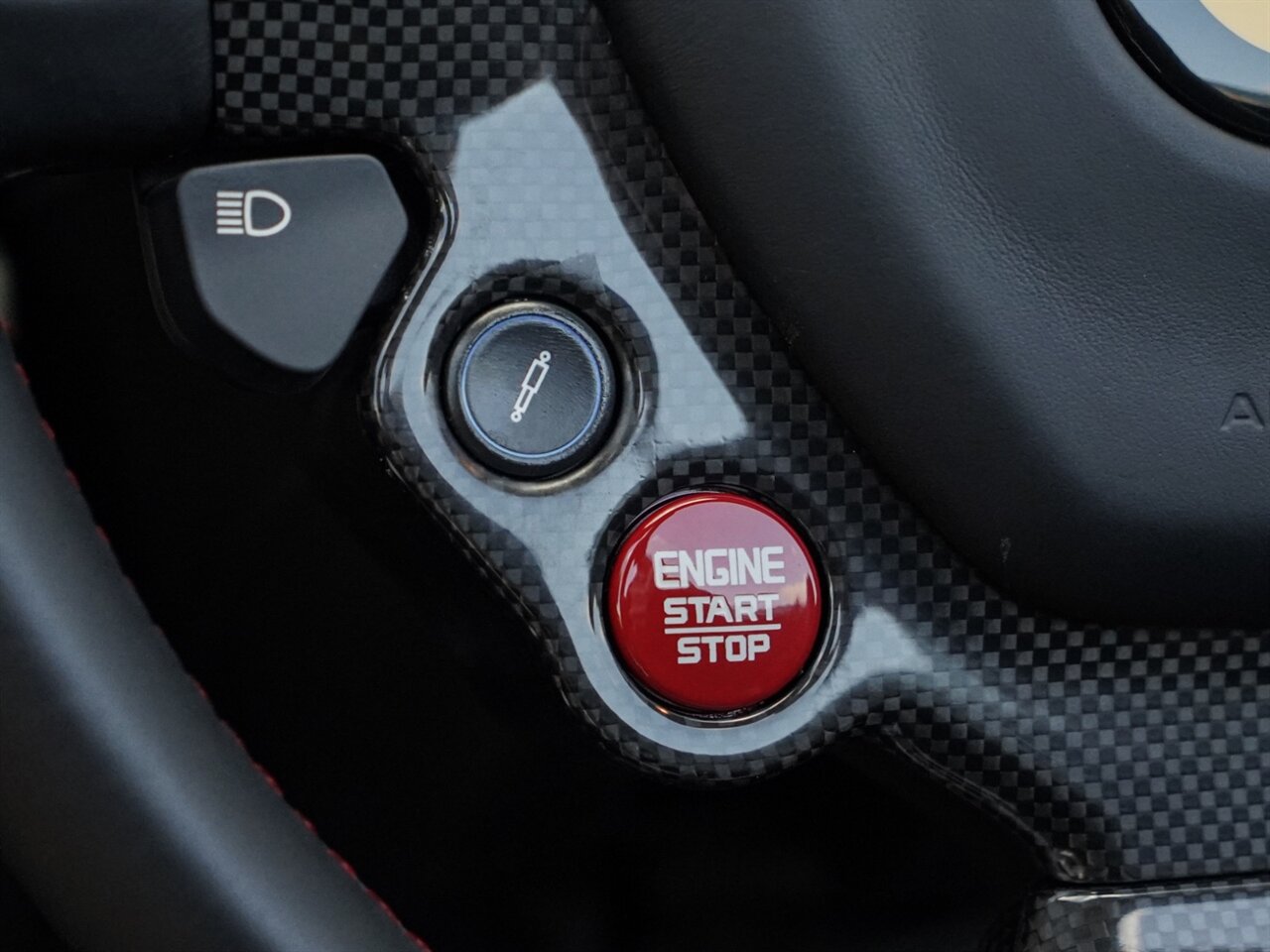 2019 Ferrari 488 Spider   - Photo 33 - Bonita Springs, FL 34134