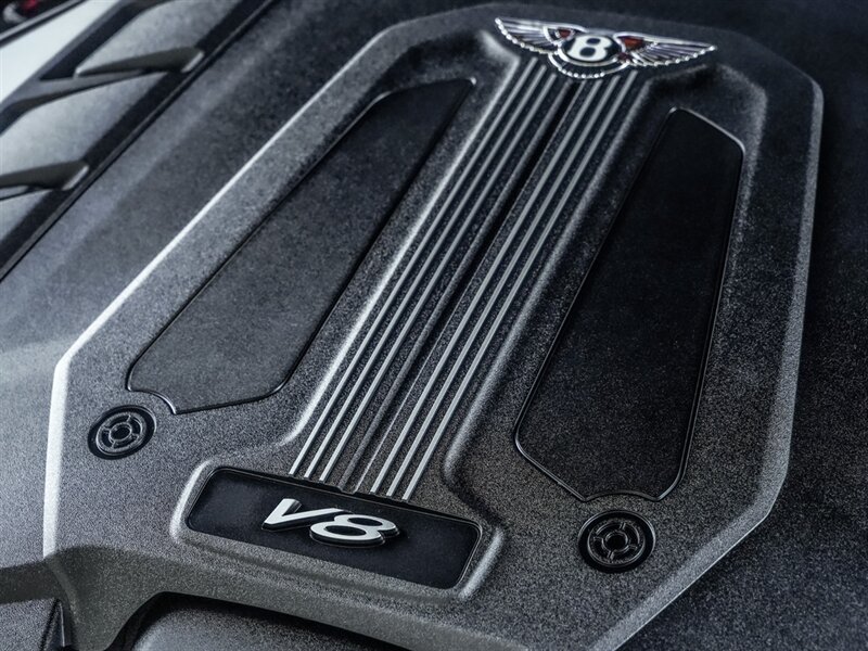 2021 Bentley Bentayga V8 - Photo 35 - Bonita Springs, FL 34134