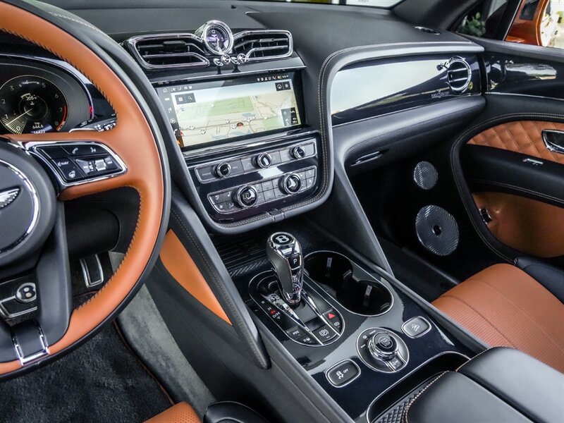 2021 Bentley Bentayga V8 - Photo 15 - Bonita Springs, FL 34134