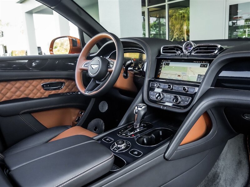 2021 Bentley Bentayga V8 - Photo 25 - Bonita Springs, FL 34134