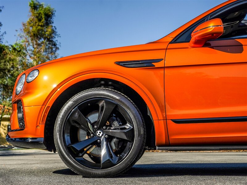 2021 Bentley Bentayga V8 - Photo 37 - Bonita Springs, FL 34134