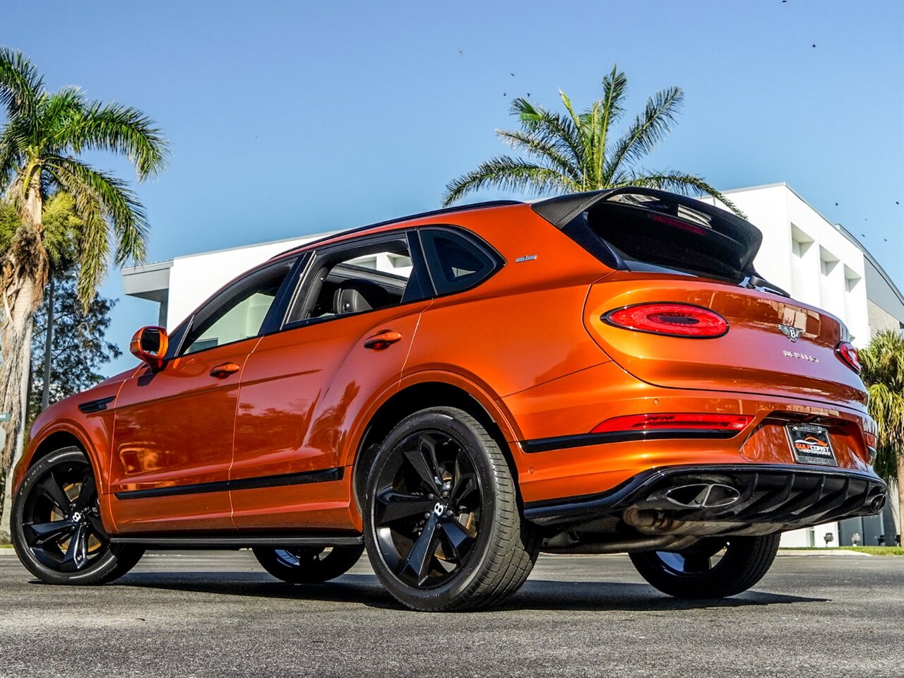 2021 Bentley Bentayga V8   - Photo 40 - Bonita Springs, FL 34134