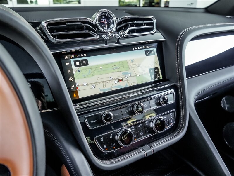 2021 Bentley Bentayga V8 - Photo 27 - Bonita Springs, FL 34134