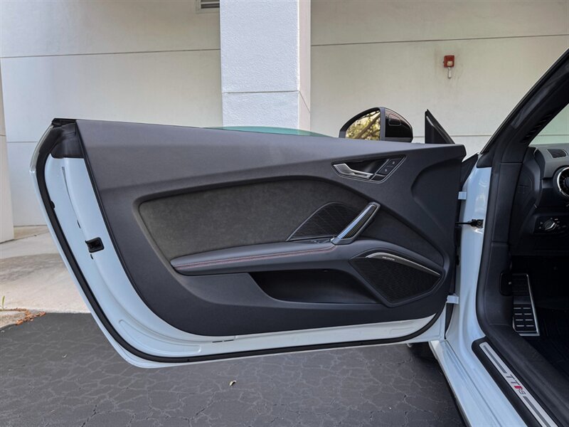 2021 Audi TT RS 2.5T quattro - Photo 25 - Bonita Springs, FL 34134