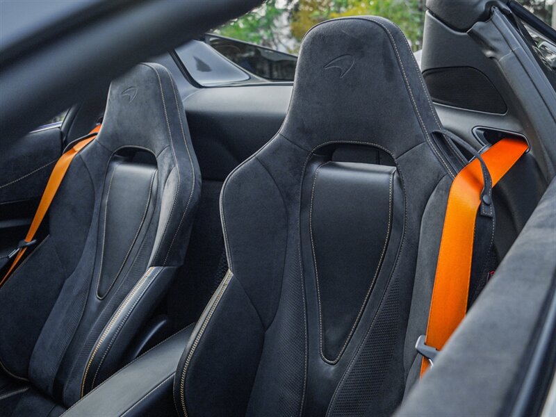 2020 McLaren 720S Spider Performance - Photo 9 - Bonita Springs, FL 34134