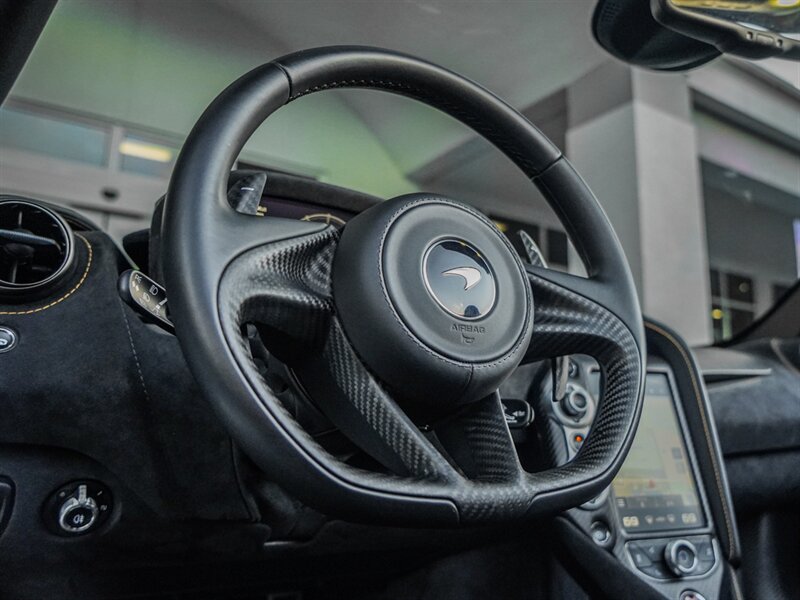 2020 McLaren 720S Spider Performance - Photo 12 - Bonita Springs, FL 34134