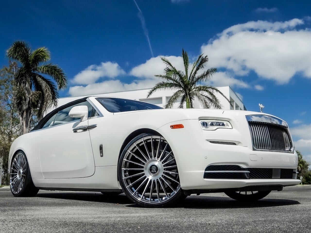 2017 Rolls-Royce Dawn   - Photo 55 - Bonita Springs, FL 34134