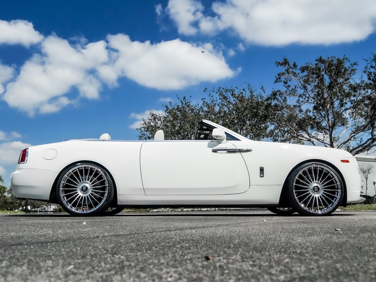 2017 Rolls-Royce Dawn   - Photo 47 - Bonita Springs, FL 34134