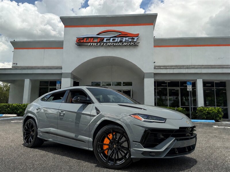 2024 Lamborghini Urus S   - Photo 1 - Bonita Springs, FL 34134